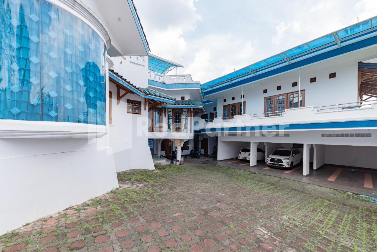 Biru Homestay Bandung Mitra Reddoorz Eksteriør bilde