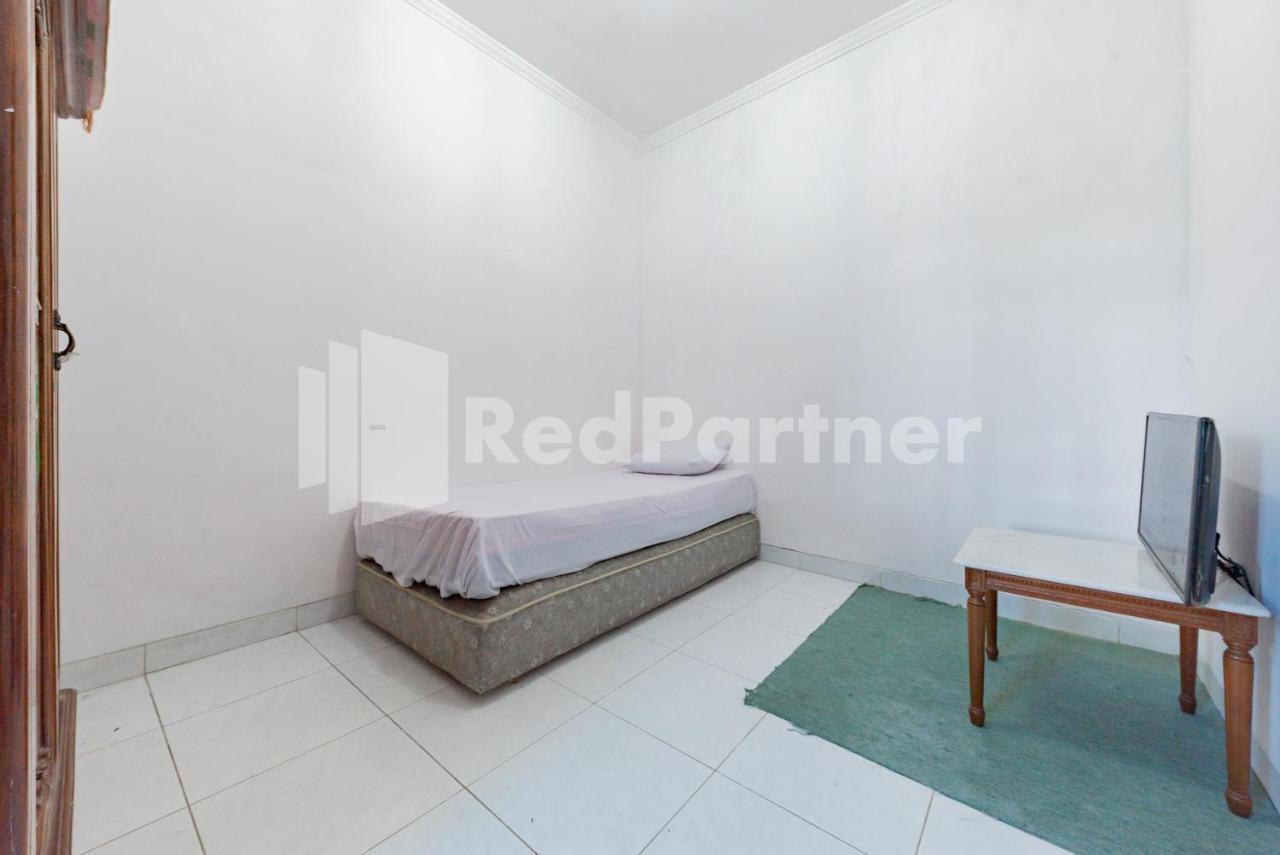 Biru Homestay Bandung Mitra Reddoorz Eksteriør bilde